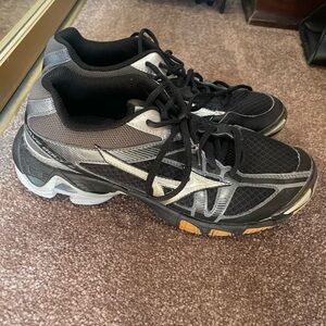 Mizuno Wave Bolt 6 Volleyball Shoes